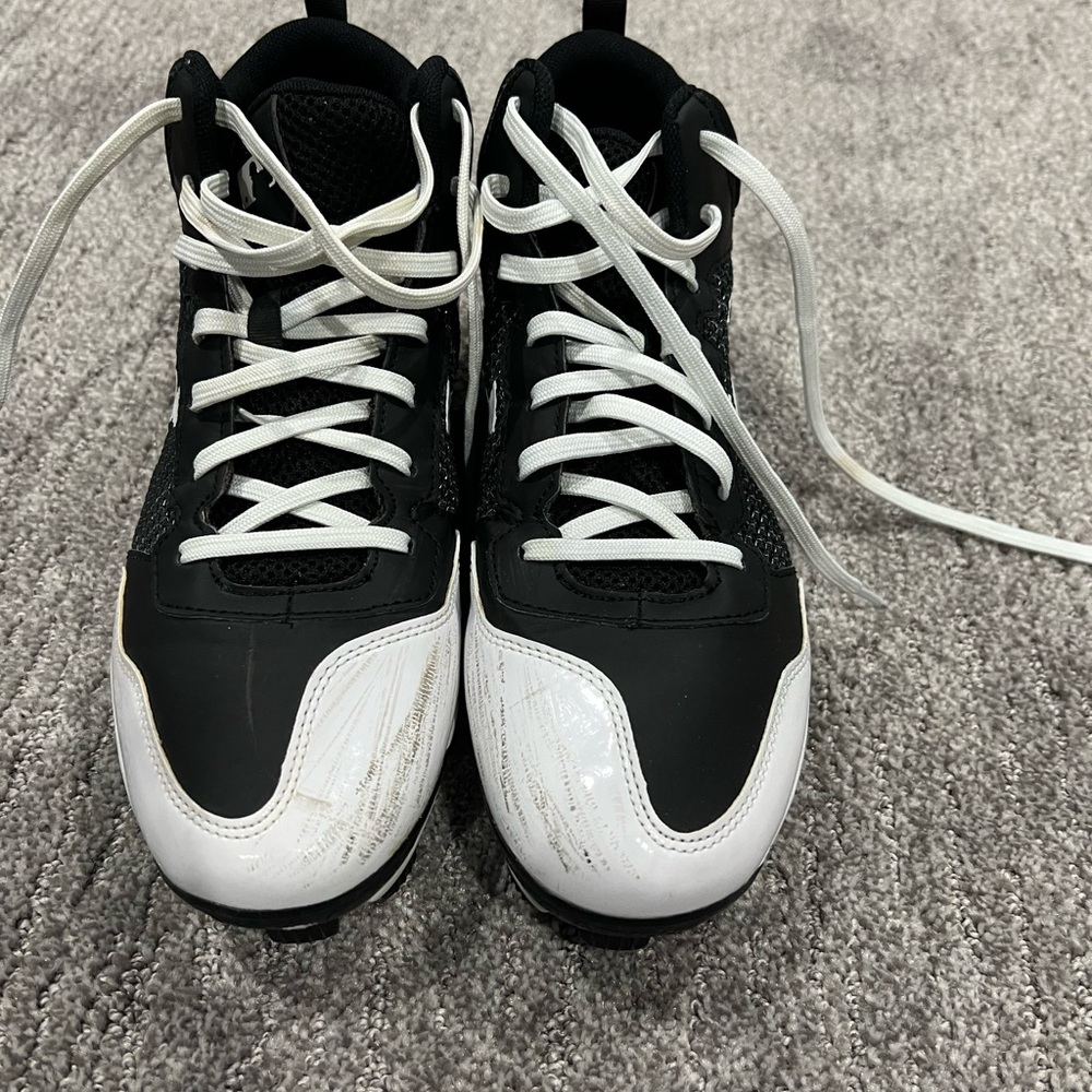 Under Armour baseball cleats